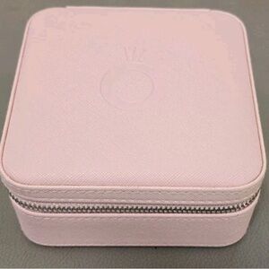 Pandora - Chic Pink Jewelry Box